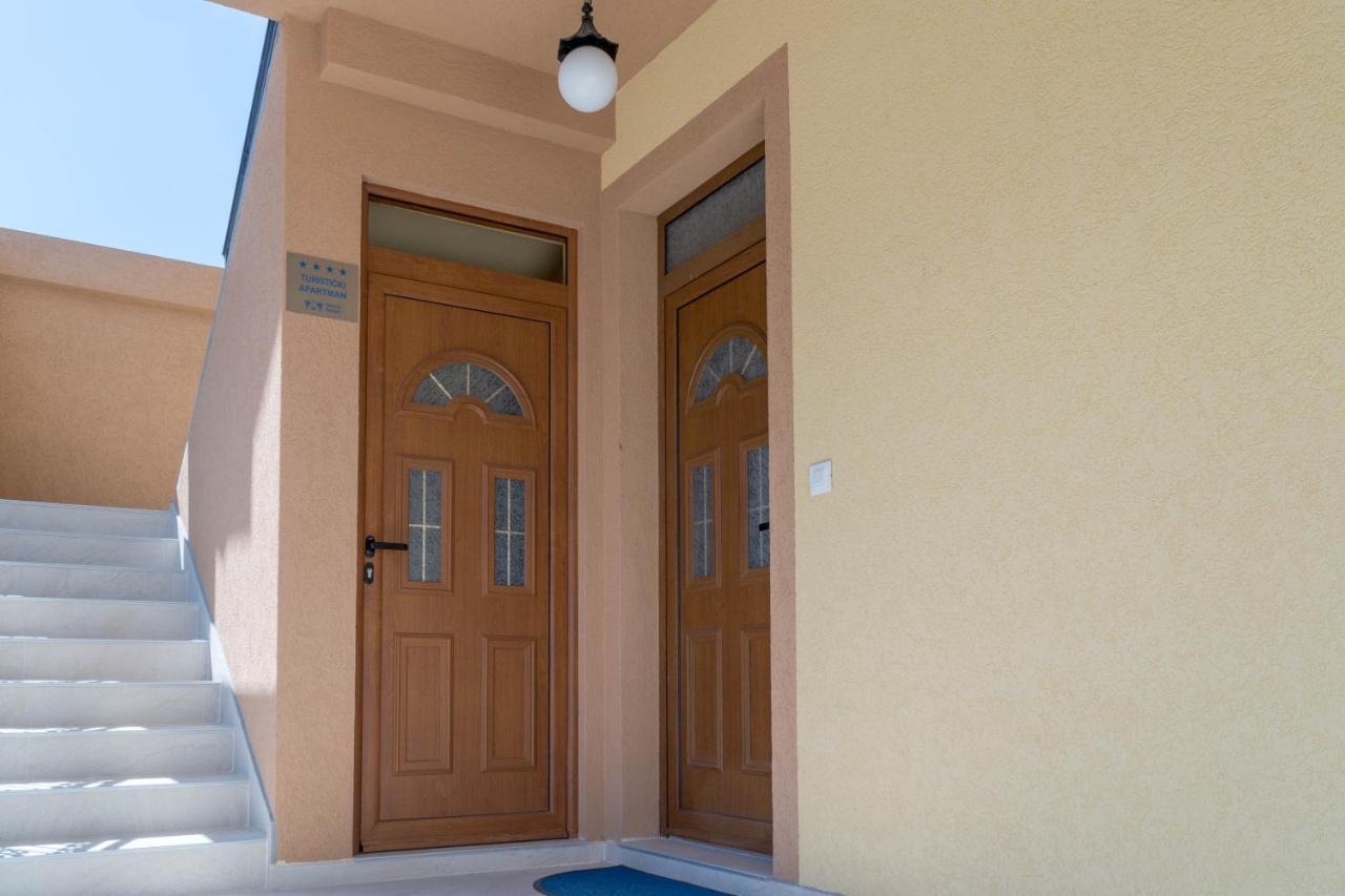 Villa Lara Zabljak  Luaran gambar