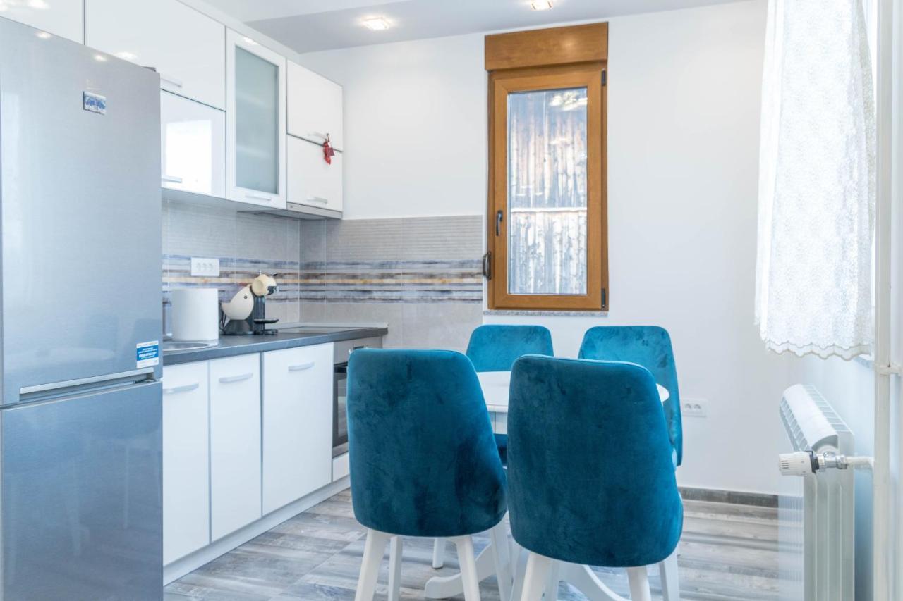 Villa Lara Zabljak  Luaran gambar