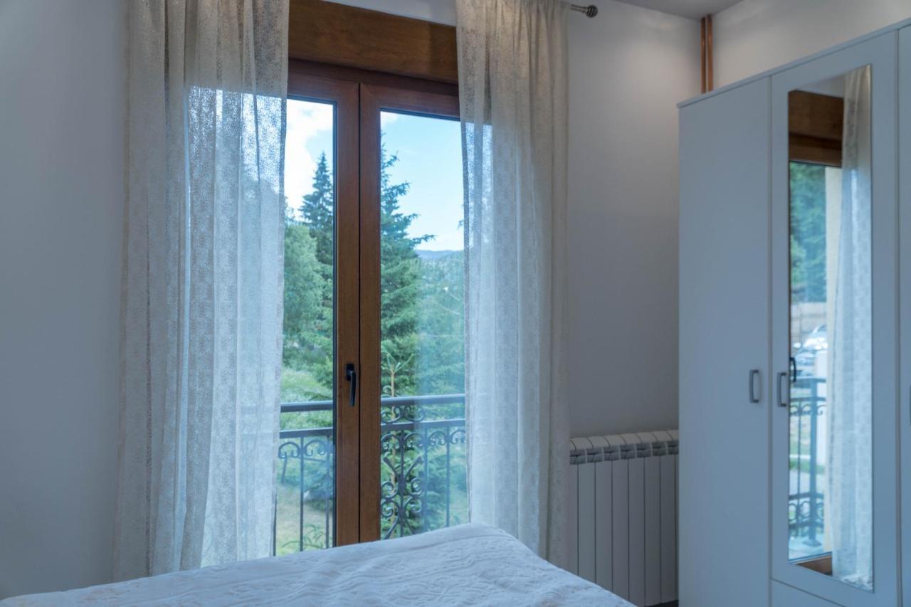 Villa Lara Zabljak  Luaran gambar