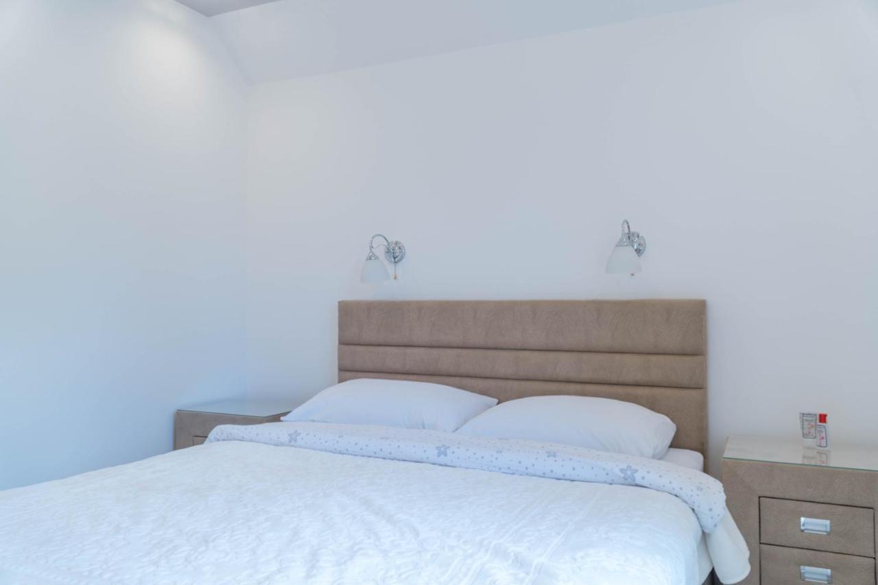 Villa Lara Zabljak  Luaran gambar