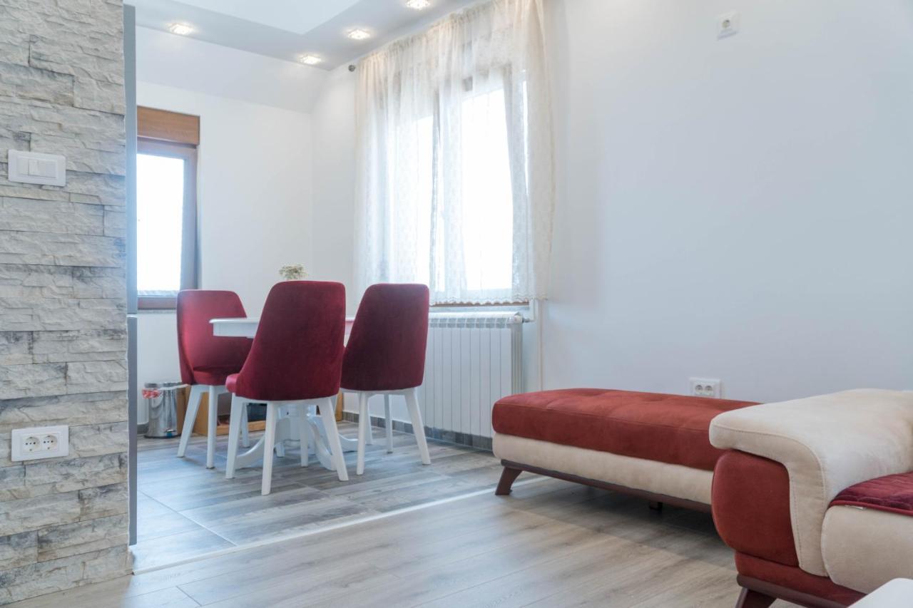 Villa Lara Zabljak  Luaran gambar